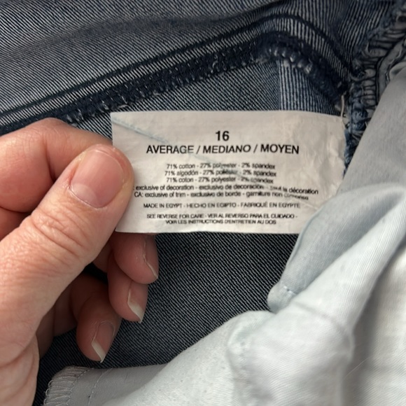 Gloria Vanderbilt size 16 straight leg jeans - Picture 6 of 6